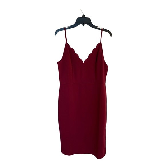 Socialite Dresses & Skirts - Socialite Acai Scallop Trim Bodycon Dress XL Valentines Day